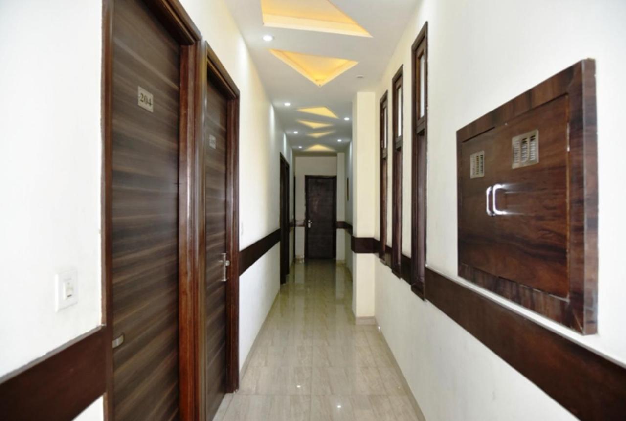Hotel Royals Grand Galaxy Amritsar Extérieur photo